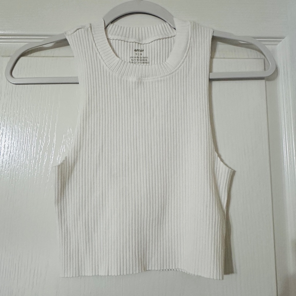 Aerie White Ribbed Crop Top